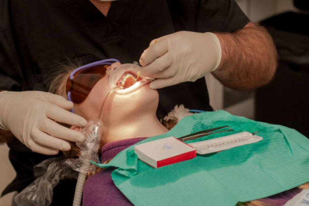 Dental Bonding: A Quick Fix for Cracked, Chipped, or Discolored Teeth