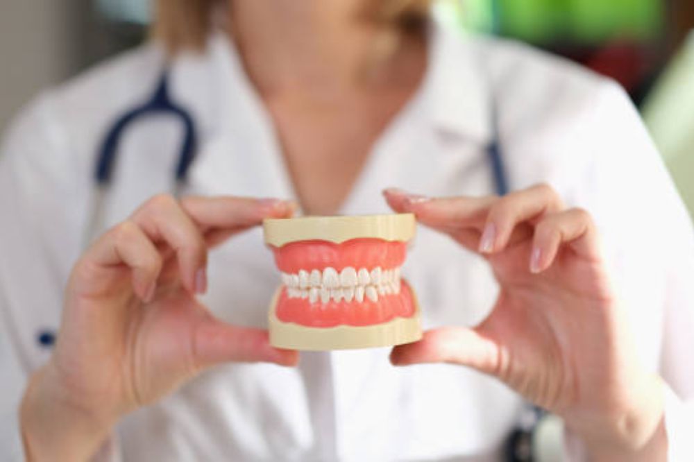 how-do-dentures-impact-speech-and-how-can-i-adapt