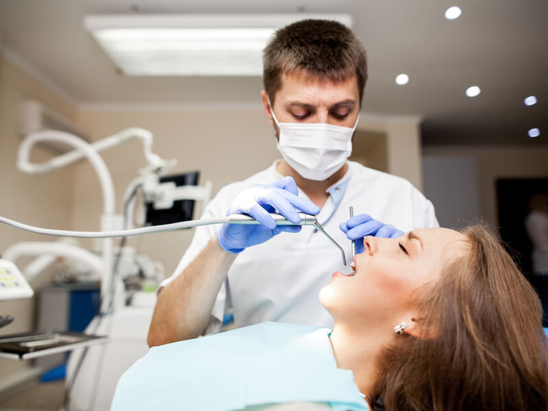 dentist-near-ritchie